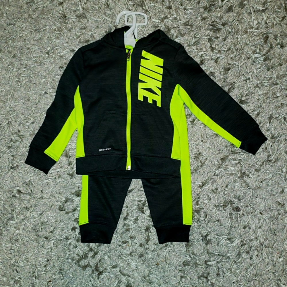 Nike matching set 2T
